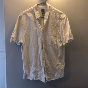H&M tan short sleeve button down